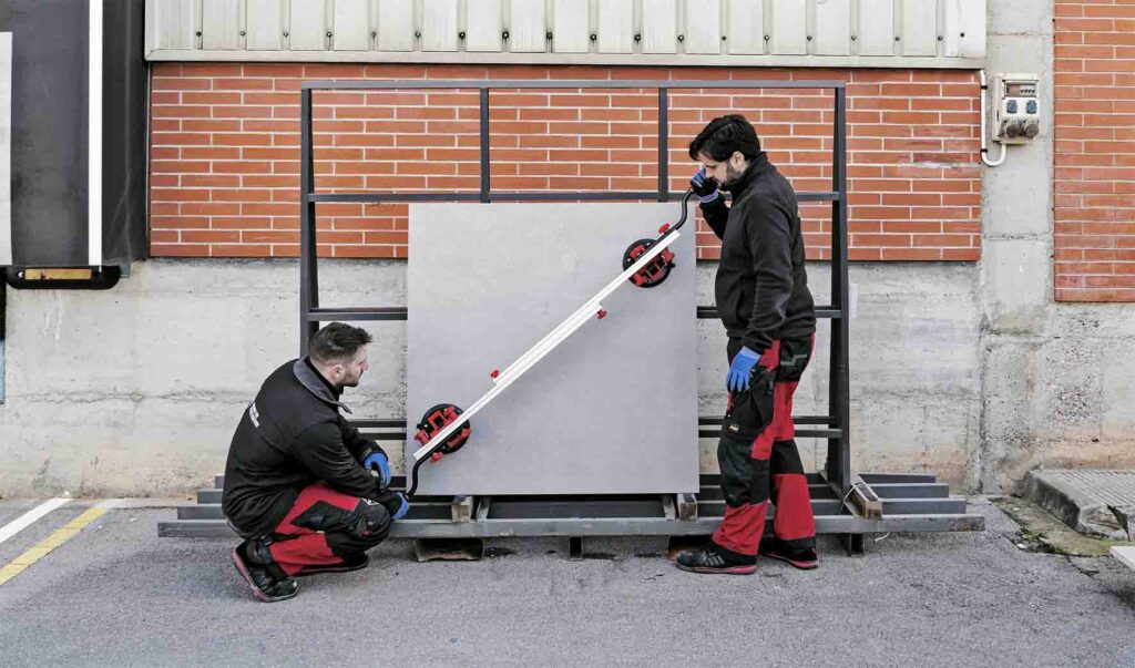 Handling with RUBI SLAB MINI SYSTEM